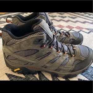 Men’s Merrell Moab 2 Mid Ventilator Hiking Boots